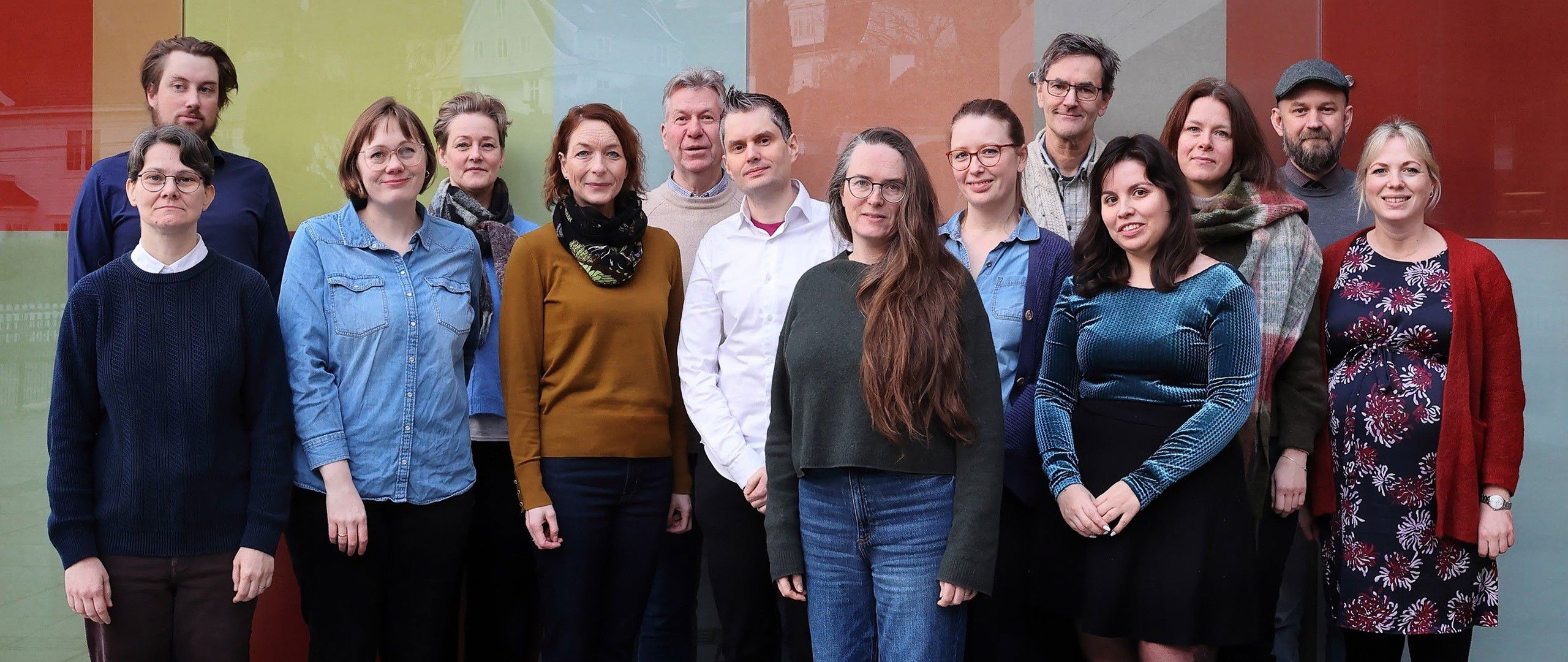 Gruppebilde av ansatte ved senteret