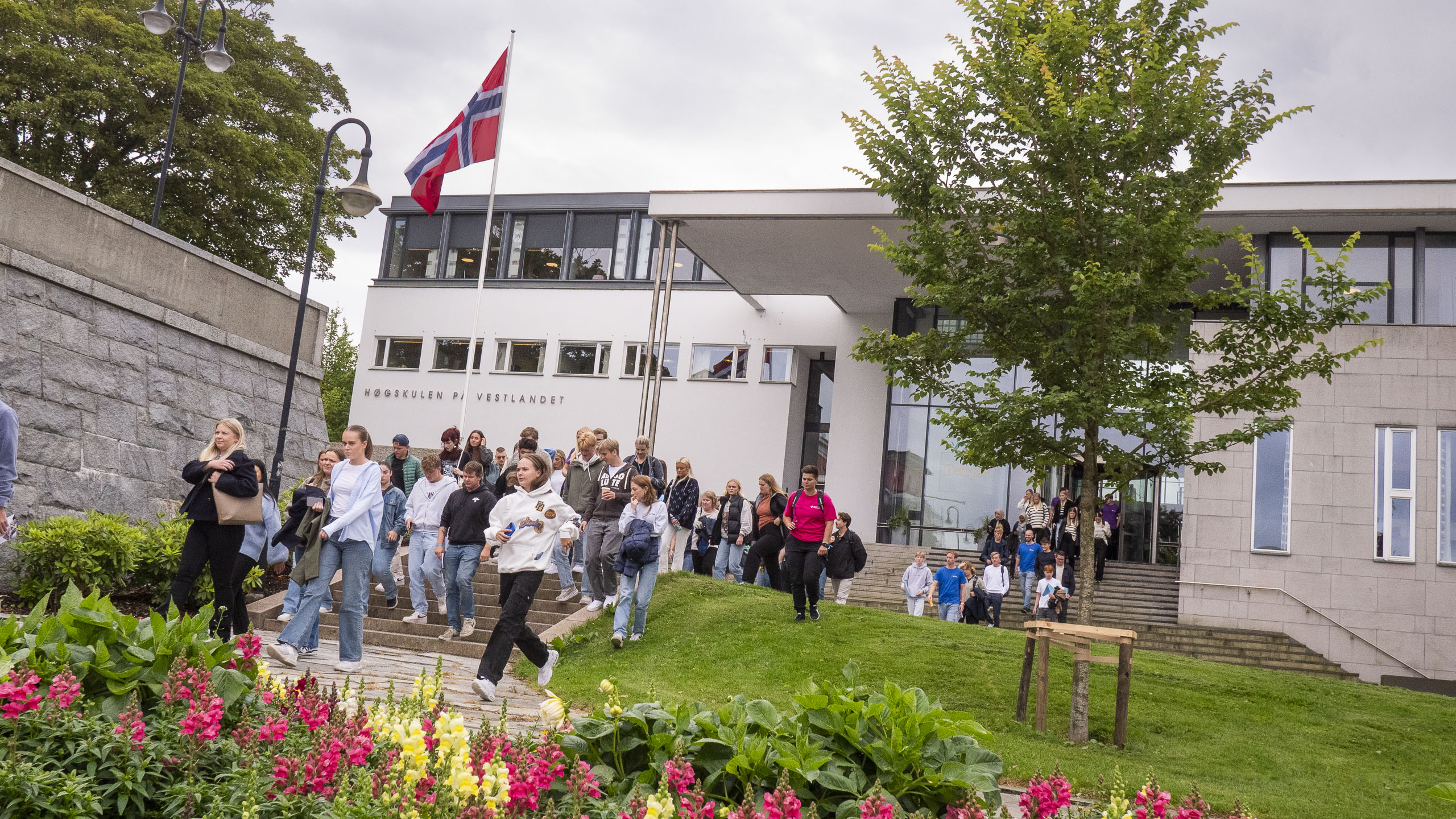 Studentane Er Her! - Høgskulen På Vestlandet